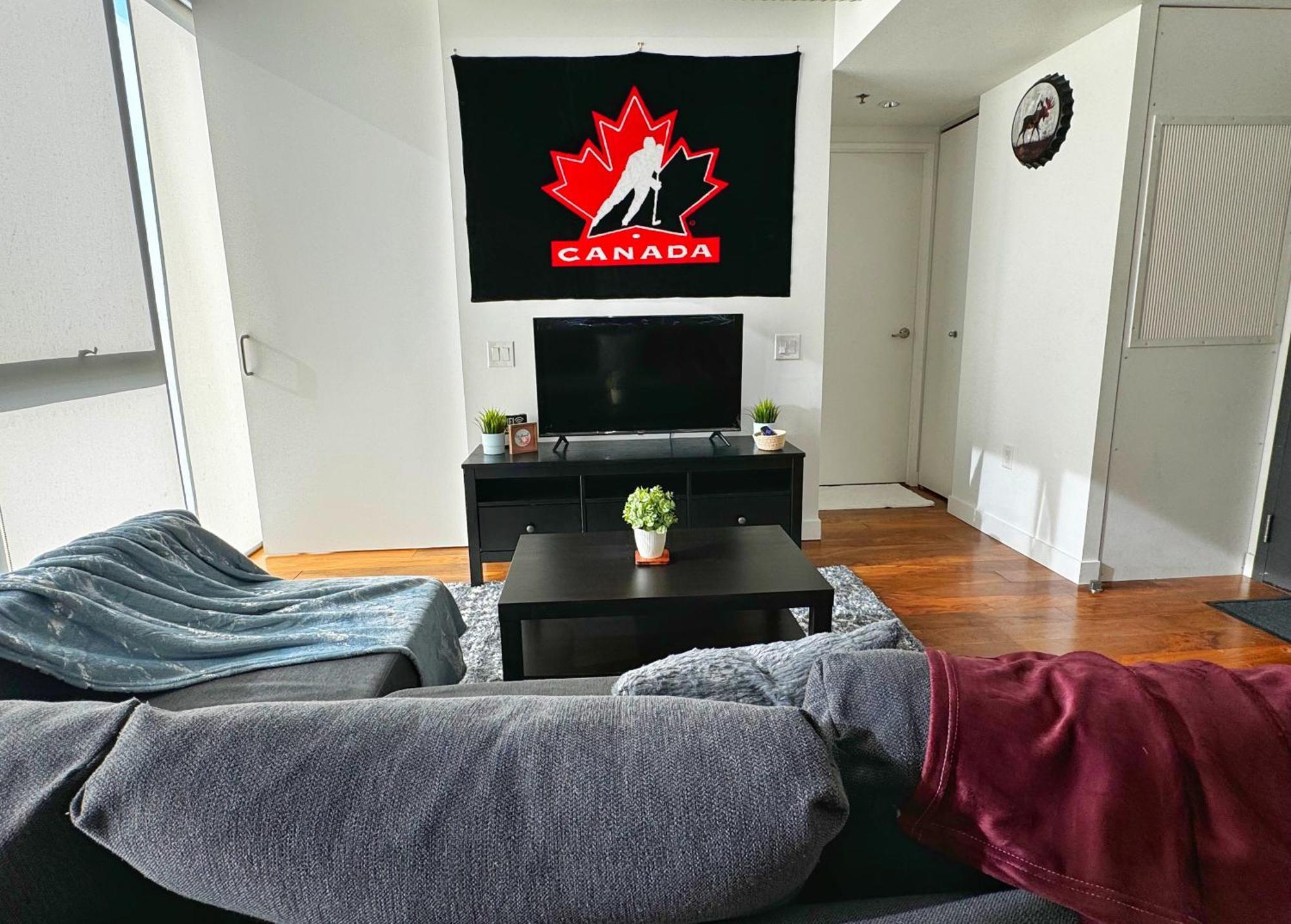 Cozy 1Br Apt - Downtown ウィニペグ エクステリア 写真