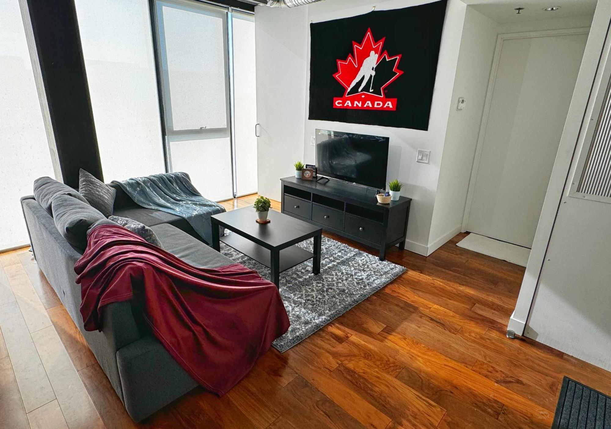 Cozy 1Br Apt - Downtown ウィニペグ エクステリア 写真